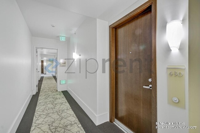 Photo - 451 Kansas St