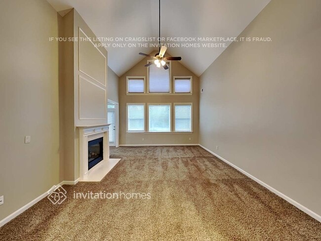 Photo - 100 Tudor Way