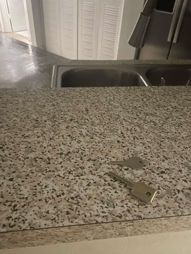 Photo - 3441 NW 44th St Unidad 203