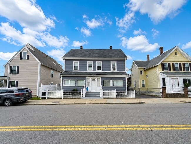 Photo - 1512 Hyde Park Ave Unit 1