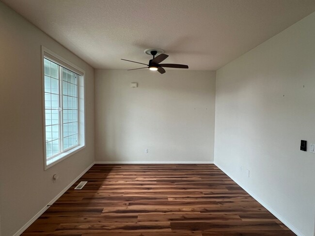 Photo - 5447 N St