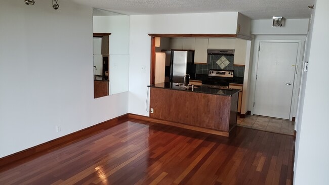 Photo - 5505 Seminary Rd