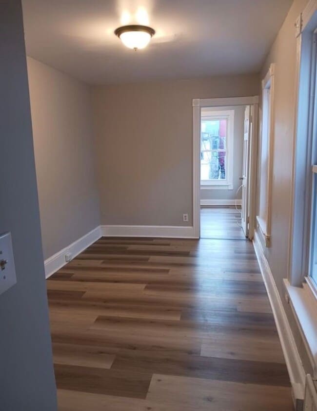 130 Pear St