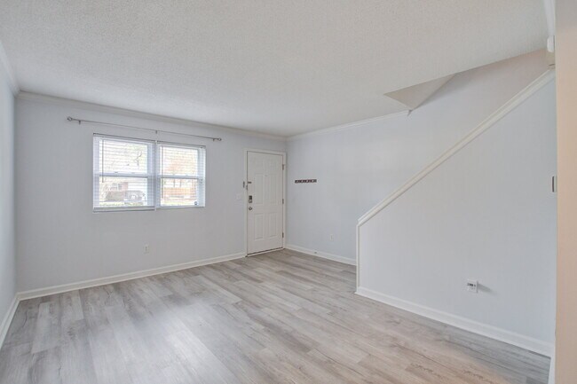 Photo - 1836 Mepkin Rd