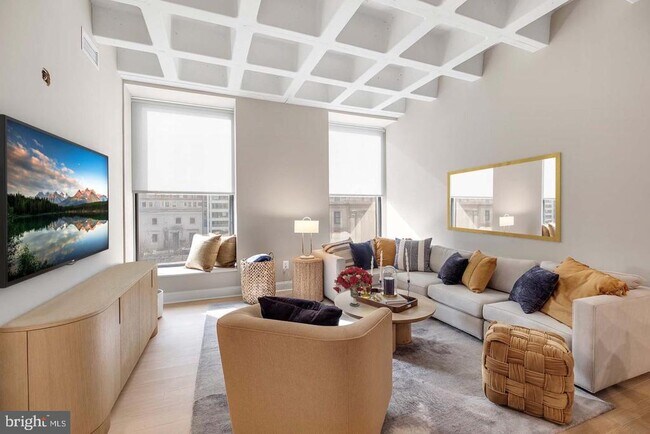 1601 Cherry St Unit 716