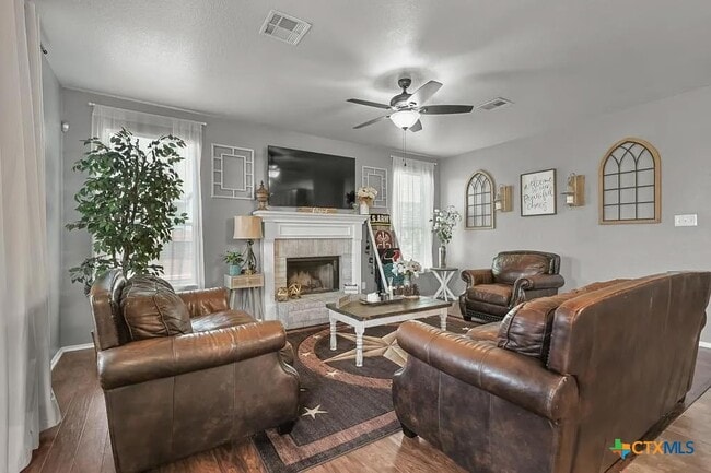 Photo - 4303 Jack Barnes Ave