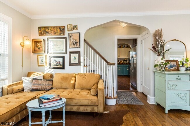 Photo - 398 Elmwood Ave