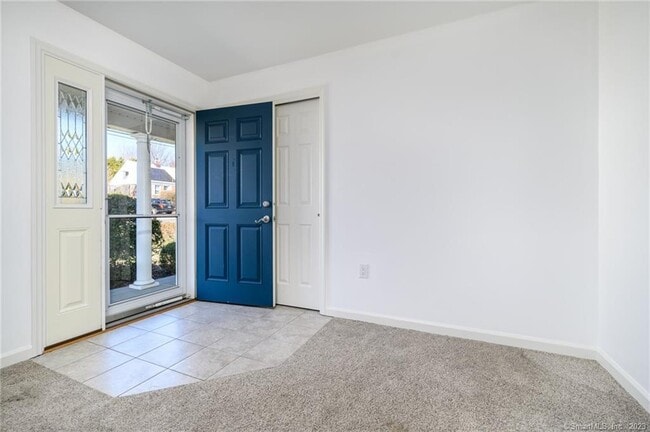 Photo - 217 Highlawn Rd