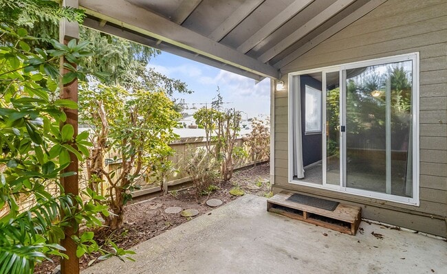 Photo - Monroe Townhome for rent! Unidad 801 Main Street #A