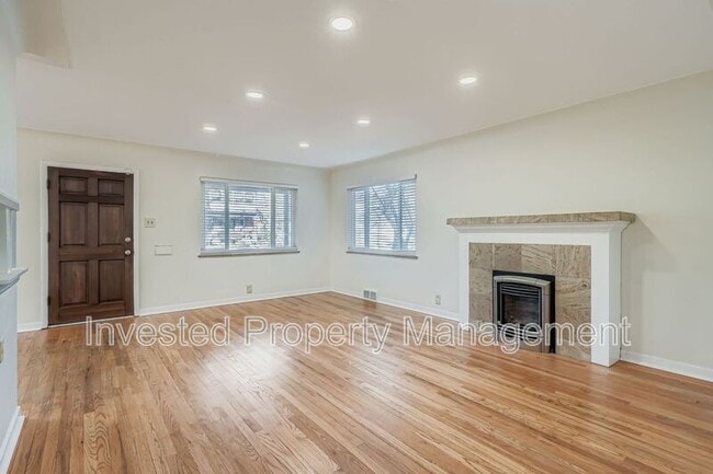 Photo - 4334 E 18th Ave