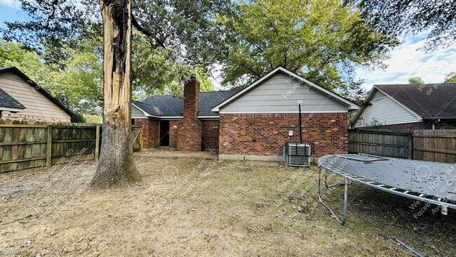 Photo - 3 br, 2 bath House - 6725 Rockingham Rd