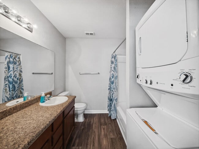 Forest Creek Apartments