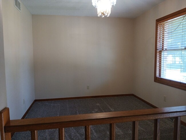 Photo - 3 bedrooms, 2.5 bathrooms, 2 car garage, with bonus flex room!