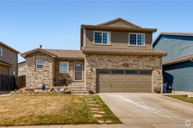 Building Photo - Beautiful 4 bedroom 3.5 bathroom single fa... Rental