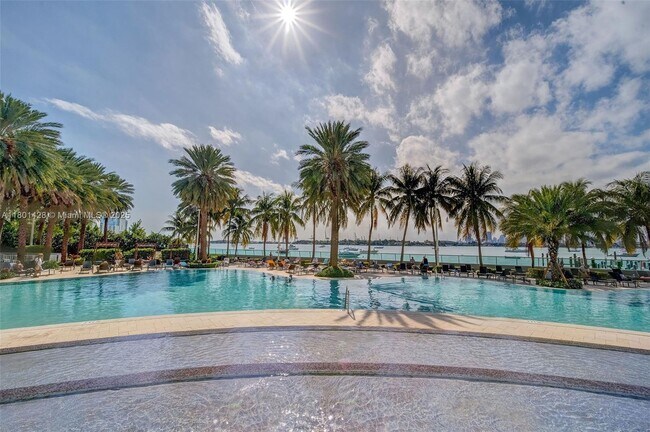 Photo - 1500 Bay Rd Condo Unit S-0302