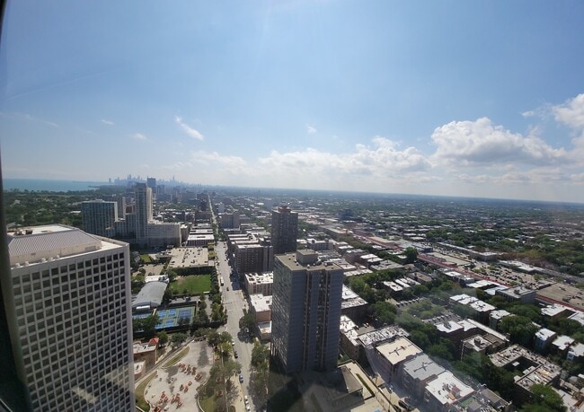 Photo - 5415 N Sheridan Rd Unit 4414