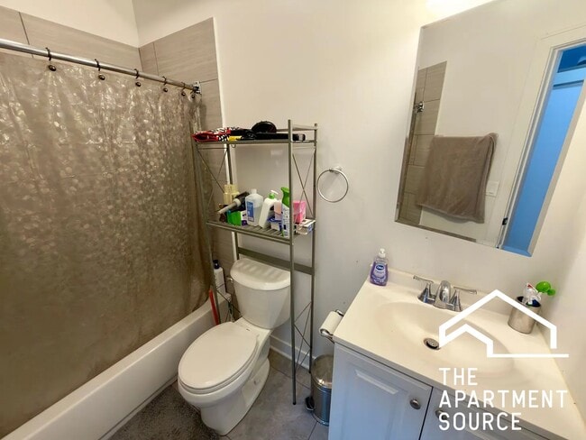 Photo - 3550 W Lawrence Ave Unit 2N
