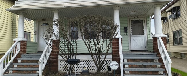 Building Photo - 4504 Beta Ave Unit 4504