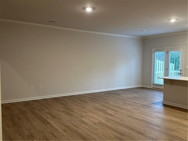 Photo - 68 Hughes Pl Dr