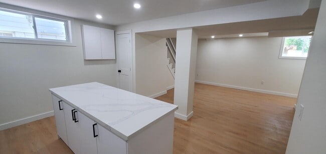 Photo - 83 Southview Ave