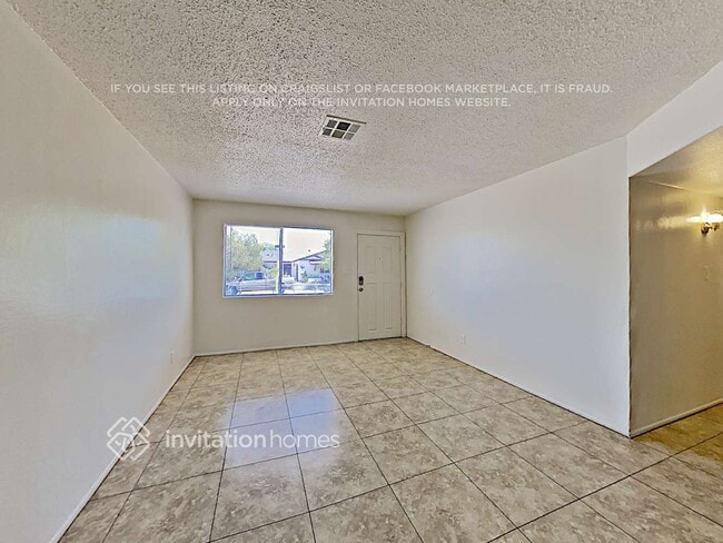 Photo - 6118 W Hollyhock Dr