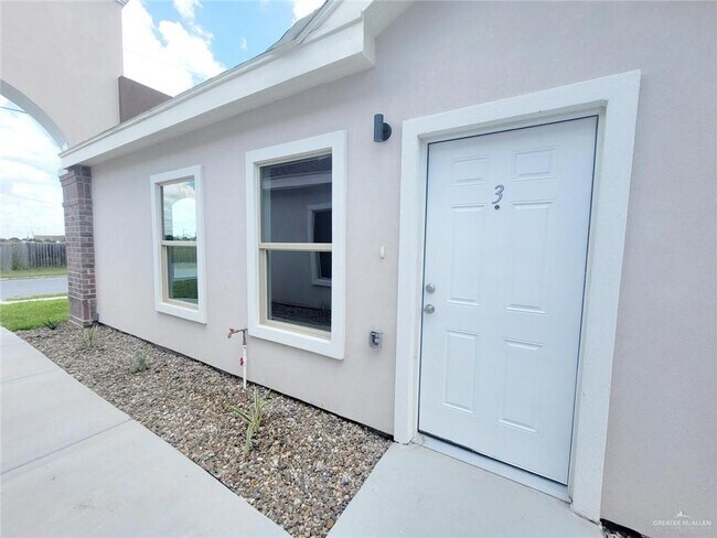 2808 Rosemary Dr Unit 3