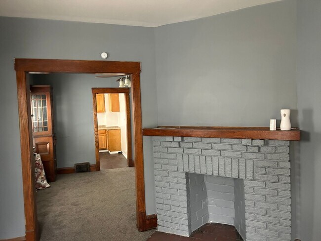 Photo - 2646-2648 E 122nd St Unit 2648 -  1