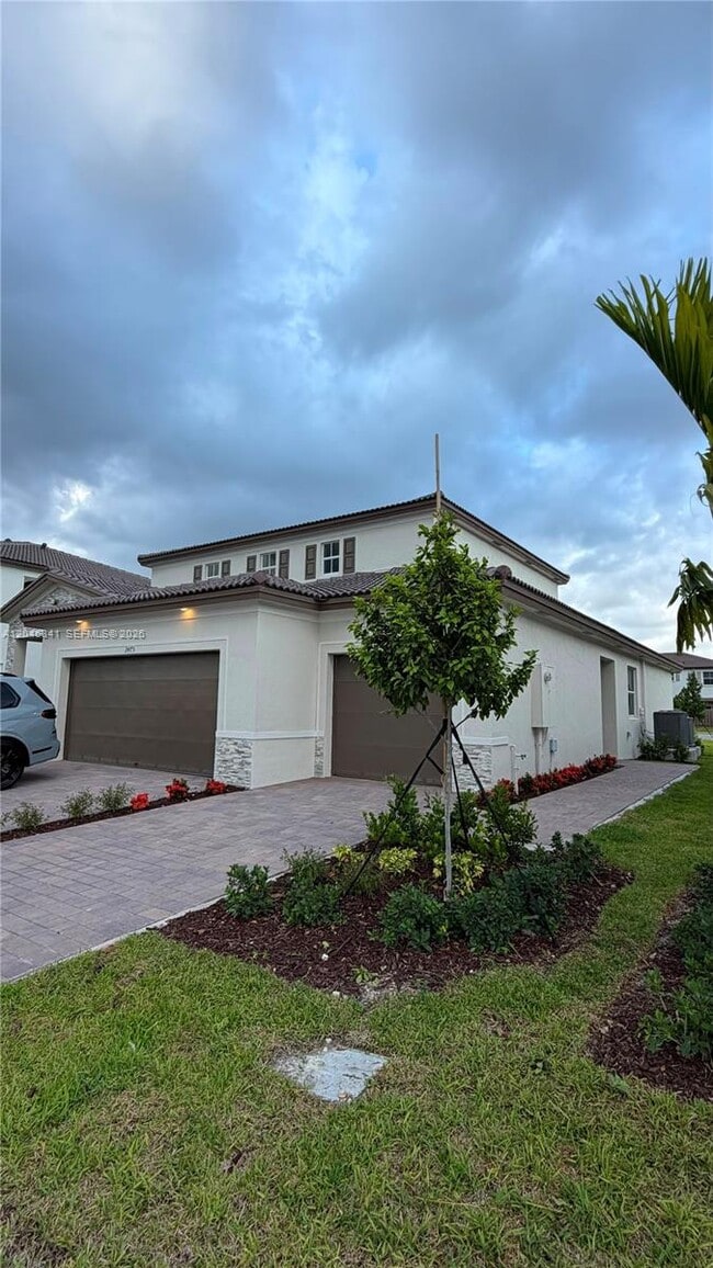 2475 SE 29th Dr