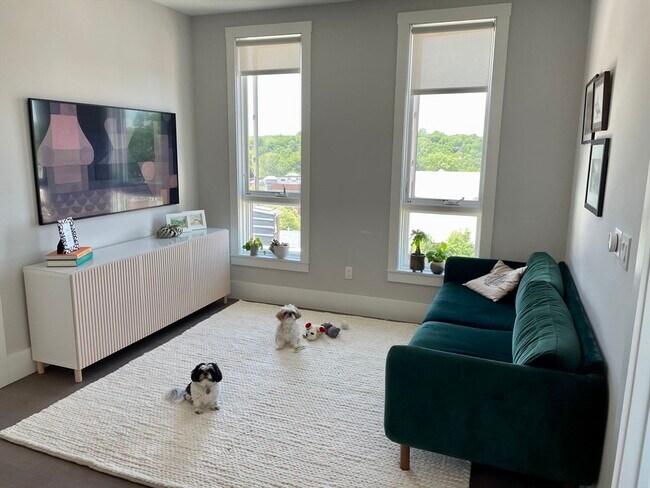 Photo - 3193 Washington St Unit 410