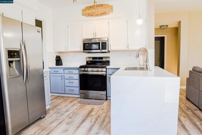 2090 Heartland Cir