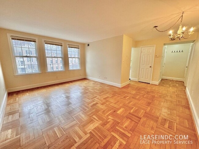Photo - 2721 Ordway St NW Unit #4