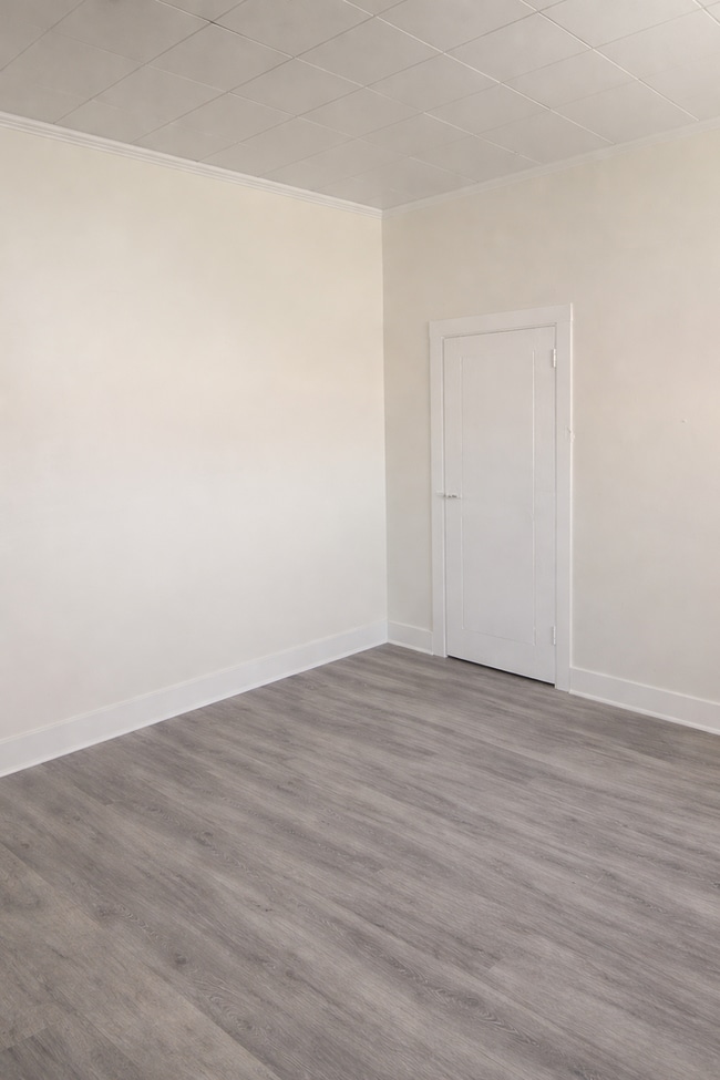 Photo - 363 Main St Unit Second Fl (C-3)