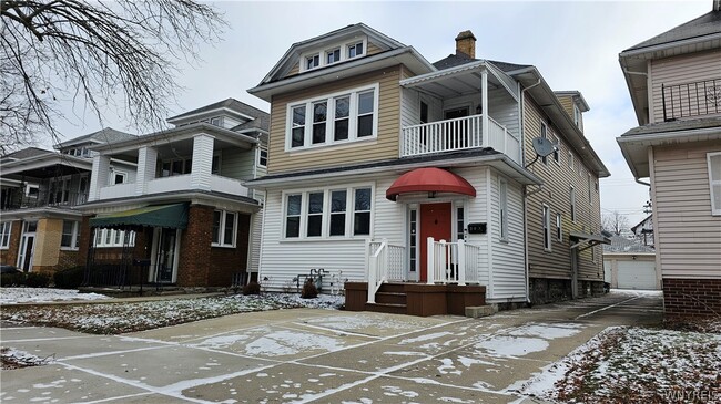 Building Photo - 307 Sterling Ave
