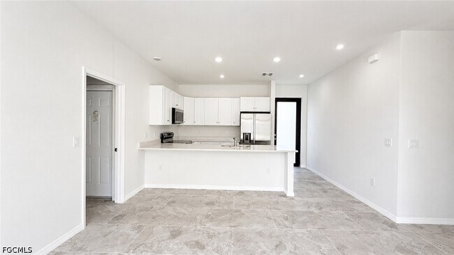 Photo - 1607 Hazel Ave S