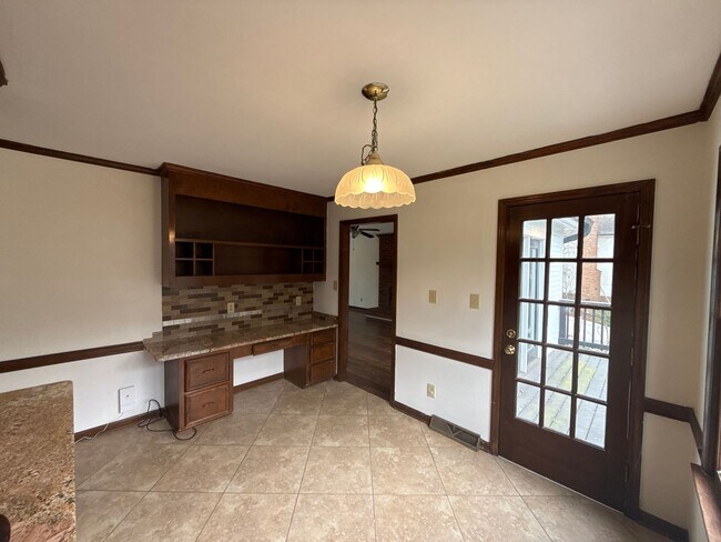 Photo - T.R. Lawing Realty Property