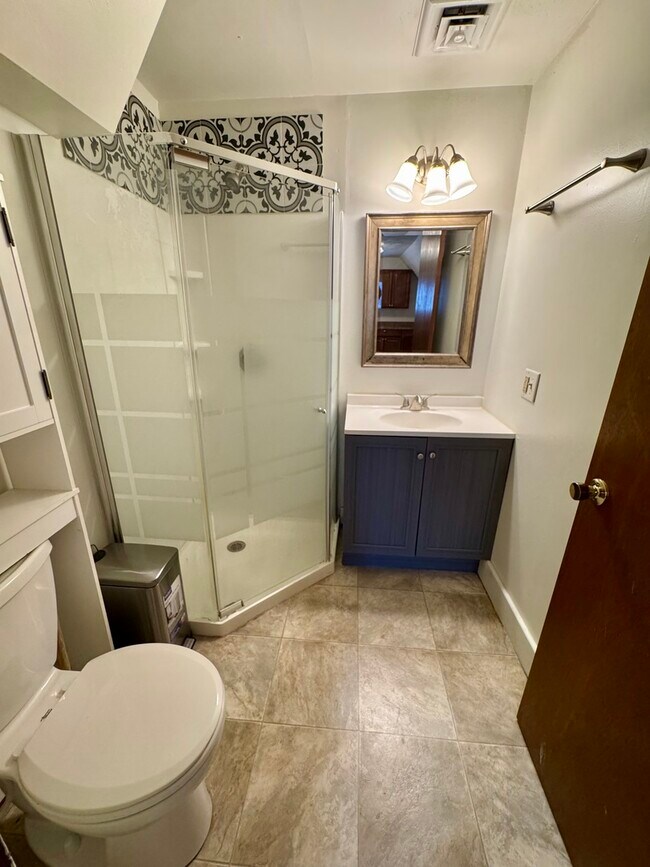 Photo - 1206 N Perry St