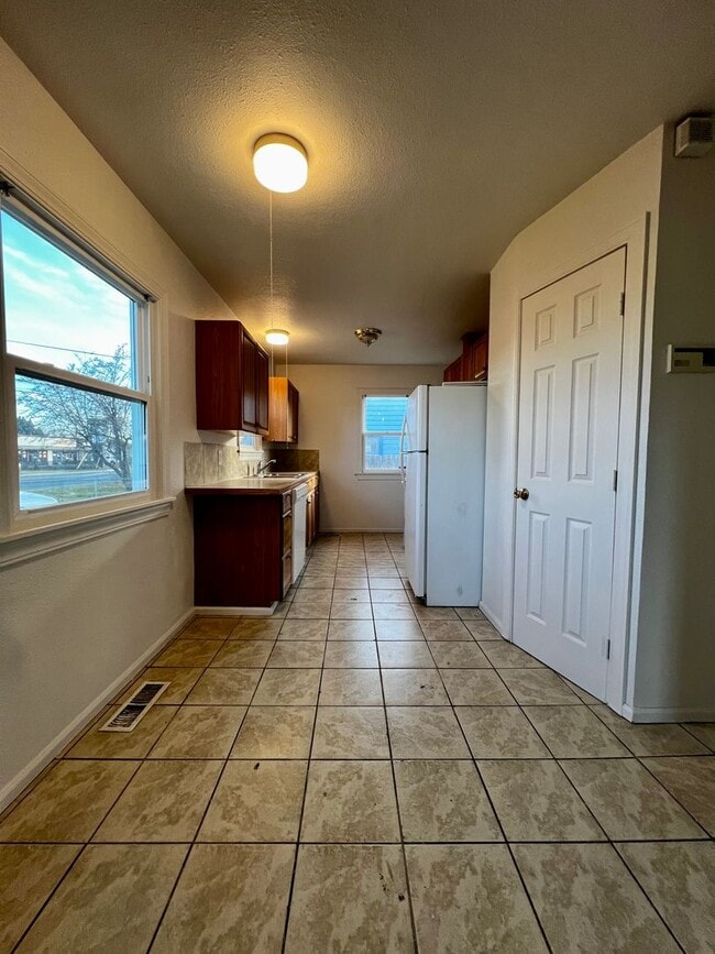 Photo - 1408 S 3rd Ave