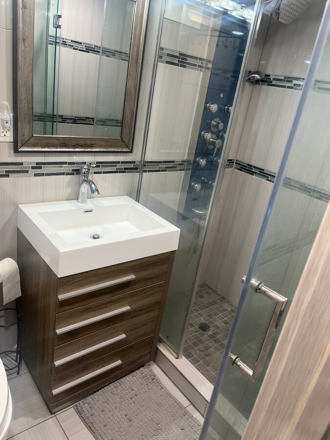 Photo - 130 Scooter Ln