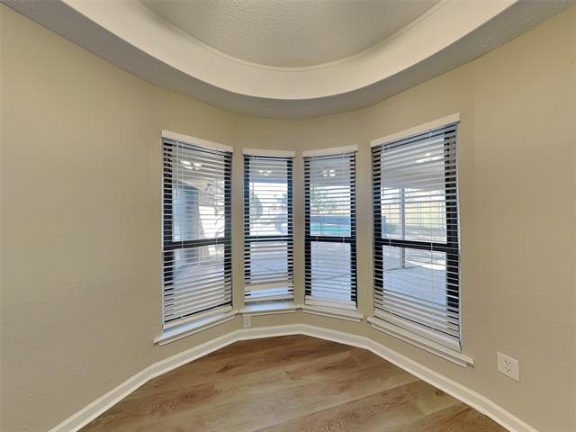 Photo - 3513 Meadowlark Ln