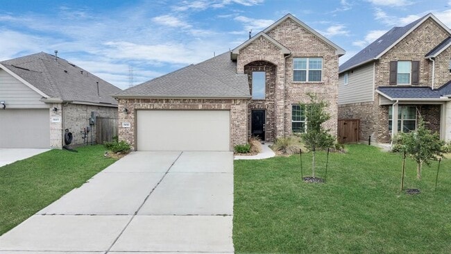 Building Photo - 9011 Brazos Dr Rental