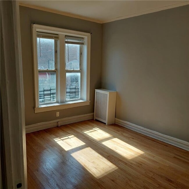 Photo - 699 Hinsdale St Unit 1