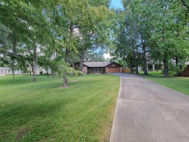 Photo - 10282 Valley Dr S