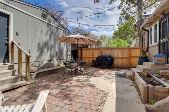 Photo - 1136 N Washington St Unit 1136 N Washington