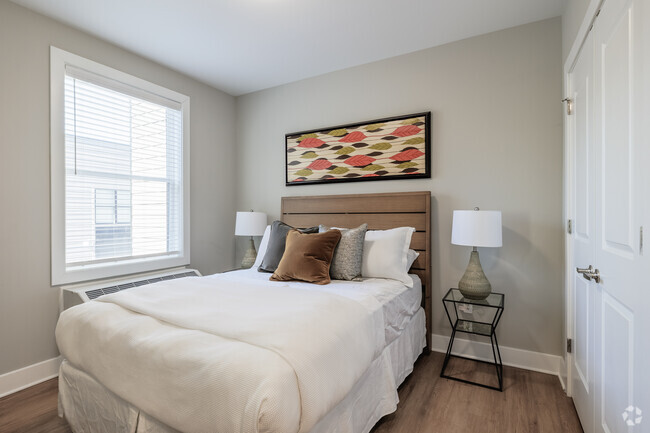 1BR, 1BA - Bedroom