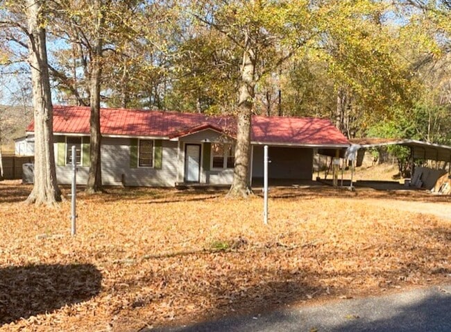 Building Photo - 3 Bed 2 Bath in Oxford! Rental