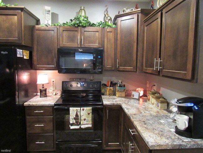 Photo - 3 br, 2 bath Duplex - South Prairie Twinho...