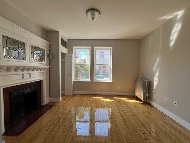 Fantastic Unit in Heart of Allston Near Ev... - Fantastic Condo Unit in Heart of Allston Near Ev...