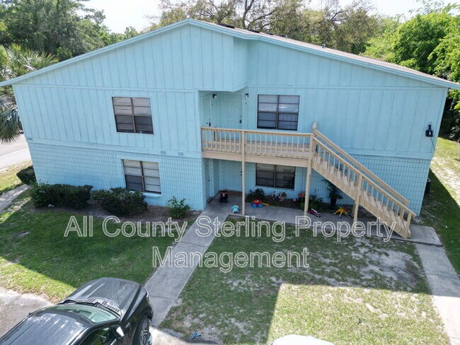 Photo - 2404 SW 31st Pl Unit #5