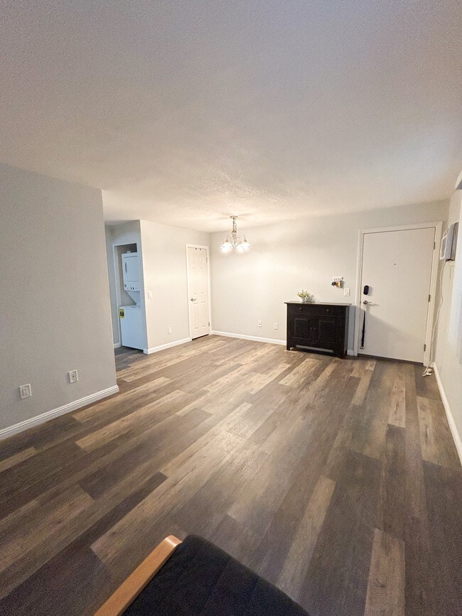 Photo - 5252 Orange Ave