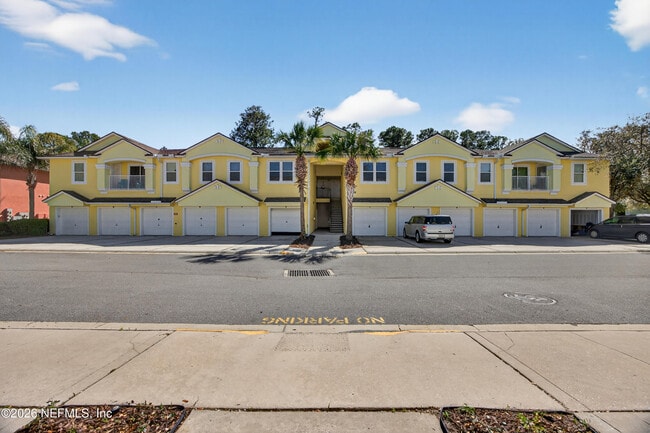 Building Photo - 13792 Herons Landing Way